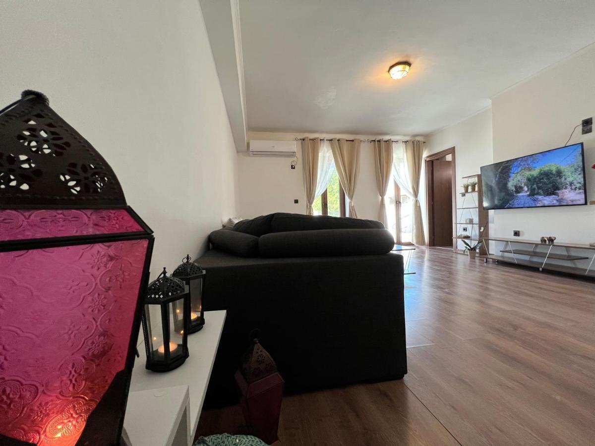 Beach Villa Verano With Private Pool By Dadovillas ซีดารี ภายนอก รูปภาพ