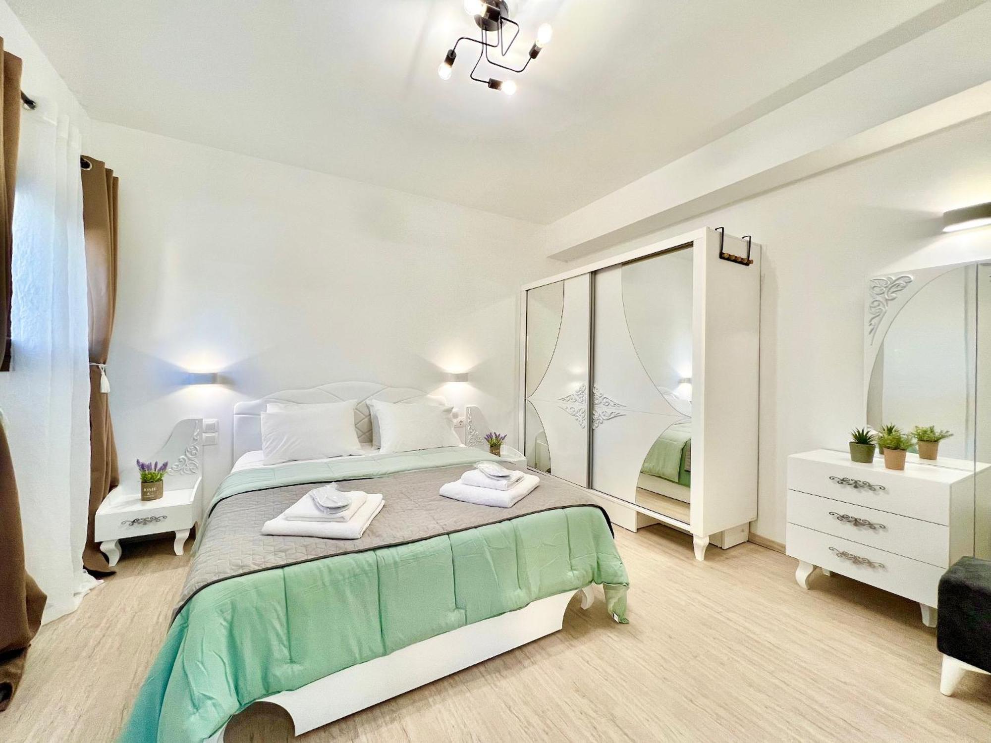 Beach Villa Verano With Private Pool By Dadovillas ซีดารี ภายนอก รูปภาพ